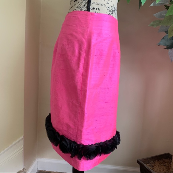 Snappy Turtle Silk Floral Appliqué Trim Pencil Skirt Pink Sz 8 - Picture 5 of 9